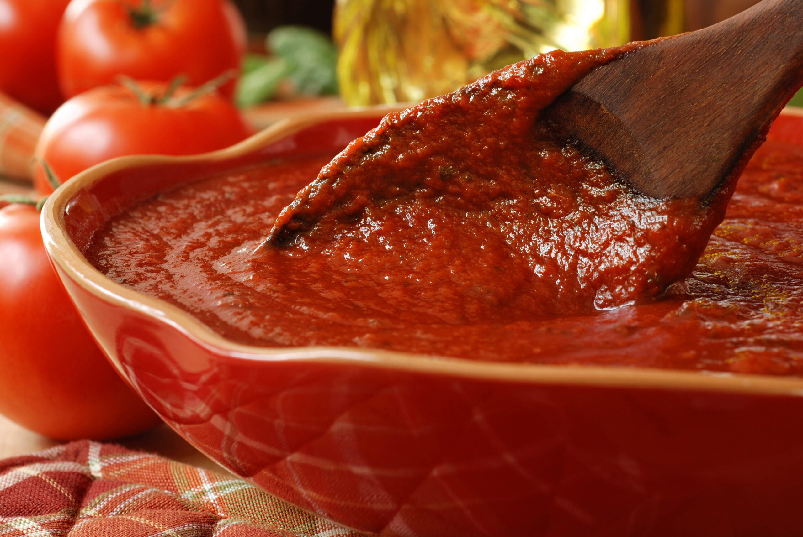 tomato sauce on a bowl